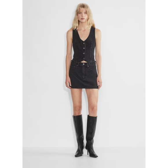 DENIM FORUM The '90s Mia Denim Vest Black Eyeliner Jean S Aritzia - Picture 3 of 12